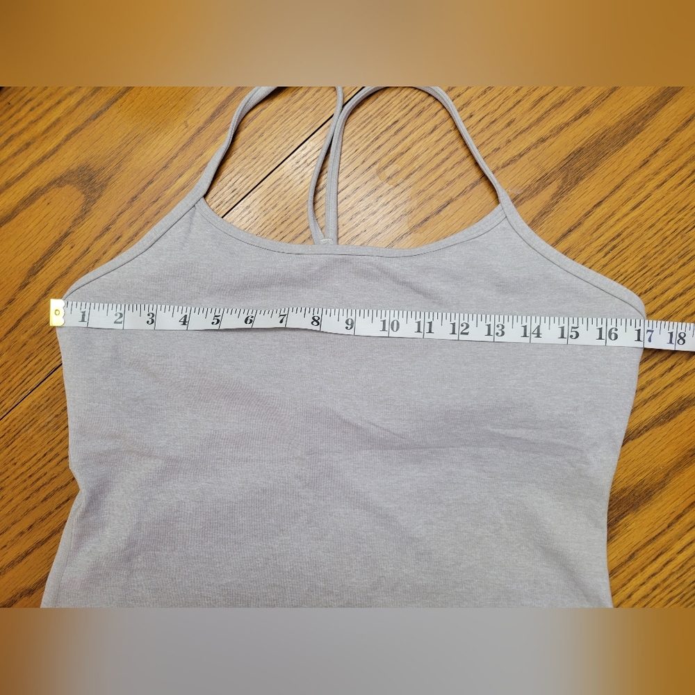 Lululemon Power Y Fitted Tank Top Light Grey Luon Size 12 - Picture 6 of 7